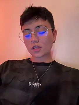 Ashley Chriss online show from 12/30/24, 01:48