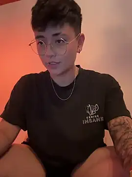 Ashley Chriss online show from 01/16/25, 03:23