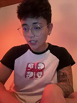 Ashley Chriss online show from 01/25/25, 09:26