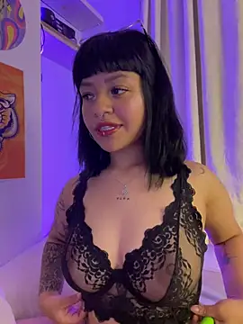 Ashley Chriss online show from 03/20/25, 01:24