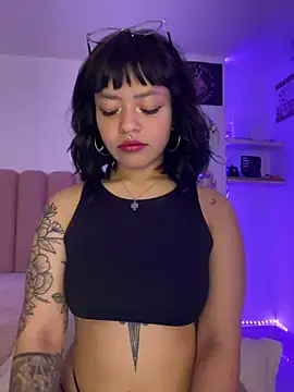 Ashley Chriss online show from 03/22/25, 03:09