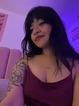 Ashley Chriss online show from 10/19/25, 12:55