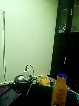 Snapshot of amal_sixi chatting on 12/03/24, 11:46 amal sixi online show from 12/03/24, 11:46