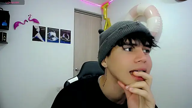 Tayson Rivers online show from 09/13/25, 12:32