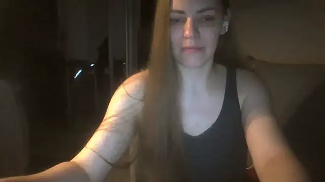 AnnaDiamond1 online show from 10/07/25, 09:34