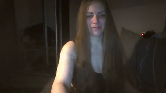 AnnaDiamond1 online show from 10/28/25, 11:18