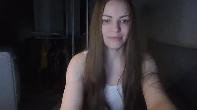 AnnaDiamond1 online show from 04/19/26, 10:12