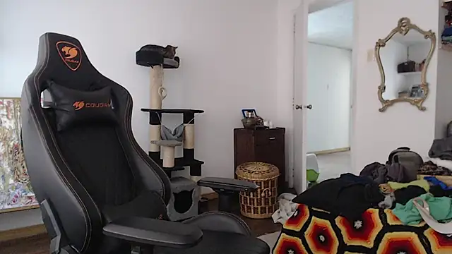 Siriss boyrag online show from 01/11/25, 03:09