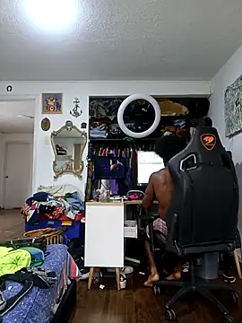 Siriss boyrag online show from 04/09/26, 01:27