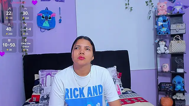 sara mendez2 online show from 09/23/25, 10:57