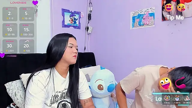 sara mendez2 online show from 11/04/25, 11:26