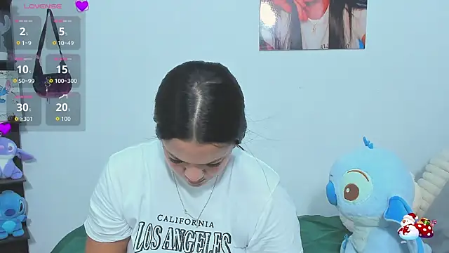 sara mendez2 online show from 04/07/26, 11:37