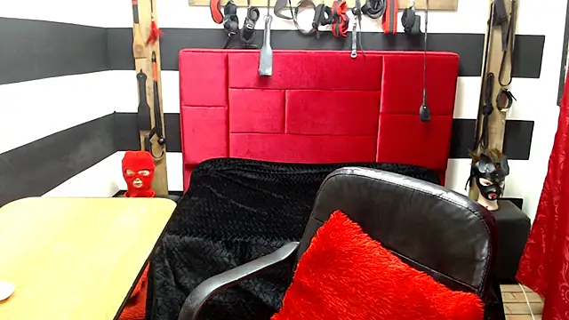 Marian Ran online show from 03/14/25, 06:21