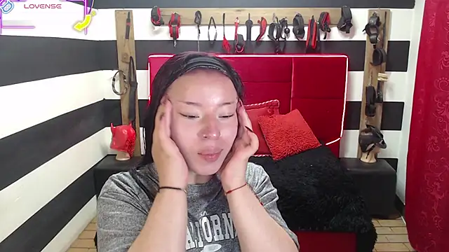 Marian Ran online show from 09/17/25, 03:08