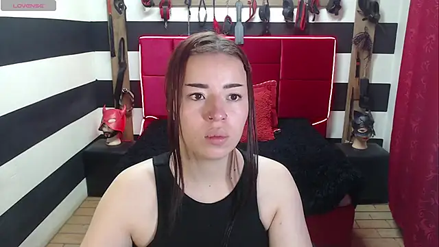 Marian Ran online show from 10/18/25, 02:14