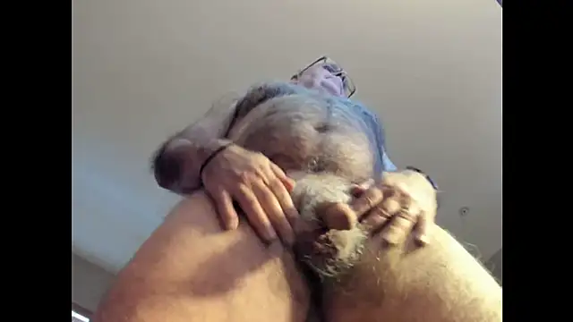 dantes lion online show from 02/15/25, 07:50