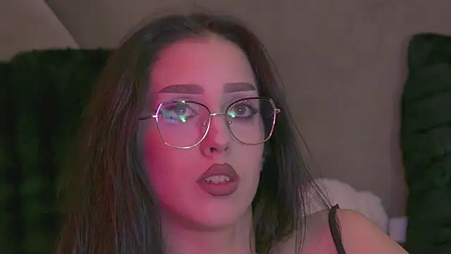 Snapshot of AishaHummer chatting on 11/08/25, 08:29 AishaHummer online show from 11/08/25, 08:29