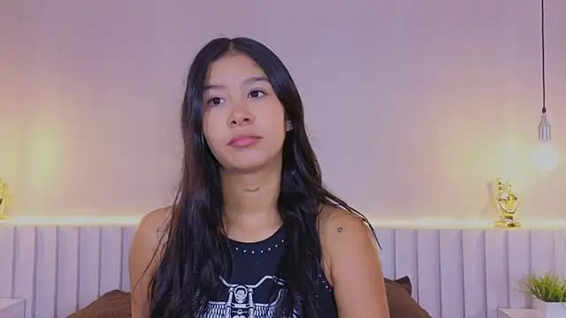 Aida moreno online show from 11/11/25, 11:43