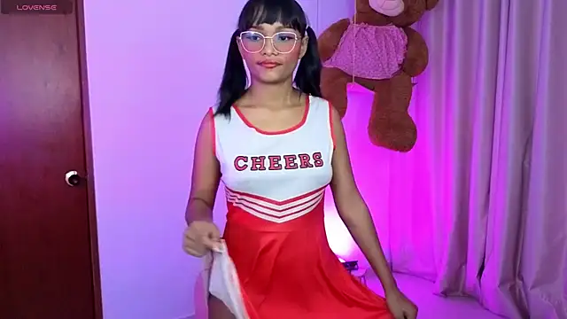 Snapshot of KaattySweet_ chatting on 07/19/26, 07:39 KaattySweet online show from 07/19/26, 07:39