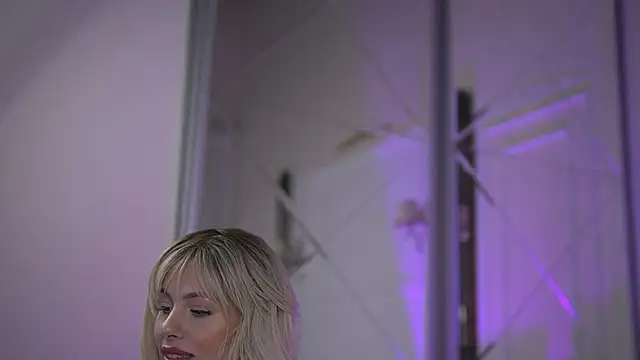 AdelineKing online show from 03/03/25, 03:08