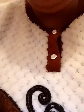 Snapshot of DLa3Ni chatting on 12/02/24, 12:09 DLa3Ni online show from 12/02/24, 12:09