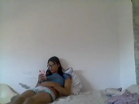 Snapshot of _bahya chatting on 09/10/25, 06:30 bahya online show from 09/10/25, 06:30