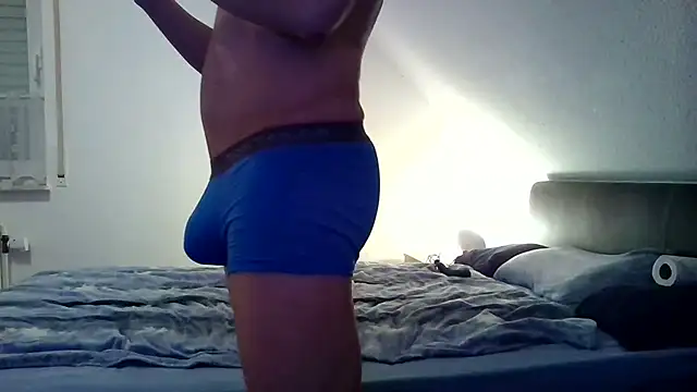 tom8912 online show from 01/31/25, 11:13