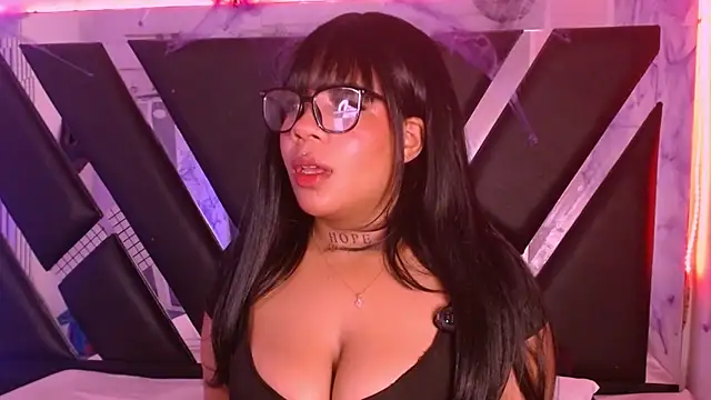 MelannyTylor online show from 10/08/25, 05:27