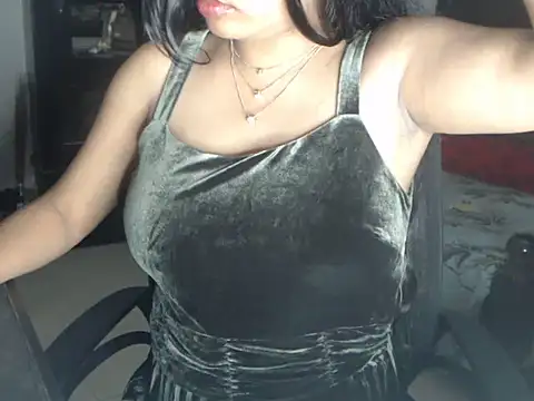 DevilErin online show from 06/10/26, 03:00