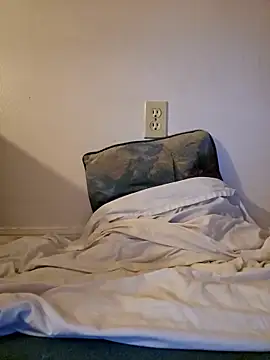 jorwee online show from 12/04/24, 06:11