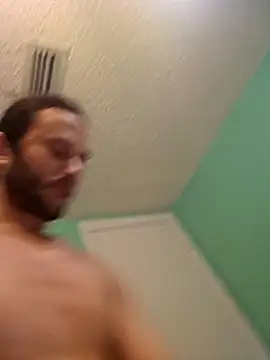 jorwee online show from 03/22/25, 01:43