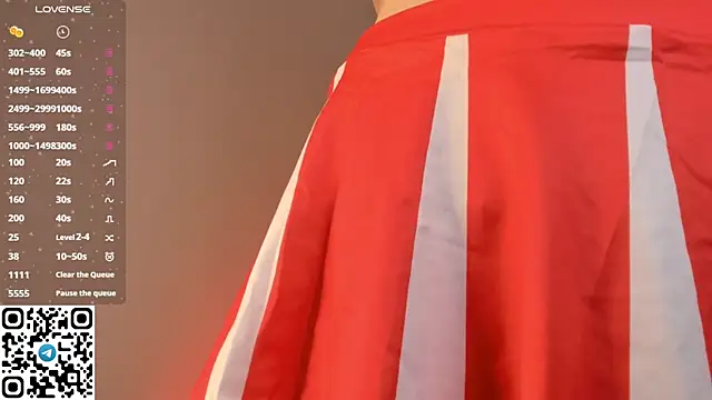 Snapshot of tyty_piupiu chatting on 11/13/25, 05:56 tyty piupiu online show from 11/13/25, 05:56