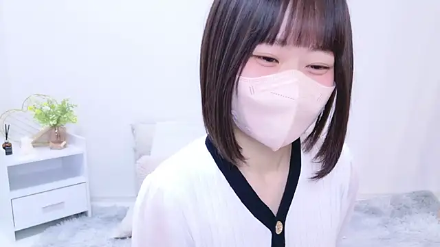 Snapshot of Im_Yu-na chatting on 02/10/25, 02:26 Im Yu-na online show from 02/10/25, 02:26