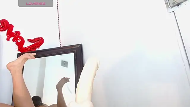 margiesfunnyhot303av online show from 12/11/24, 09:41