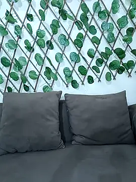 Snapshot of Bold-Cat chatting on 10/03/25, 06:38 Bold-Cat online show from 10/03/25, 06:38