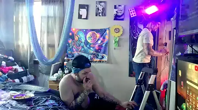 KRYZTALYNXXX online show from 02/17/25, 07:42