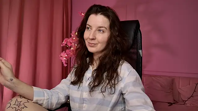 JackieByrd online show from 09/12/25, 01:22