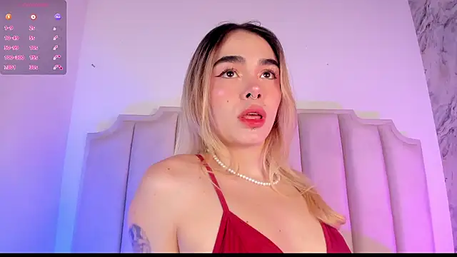 Lucy Vega online show from 03/13/25, 11:51