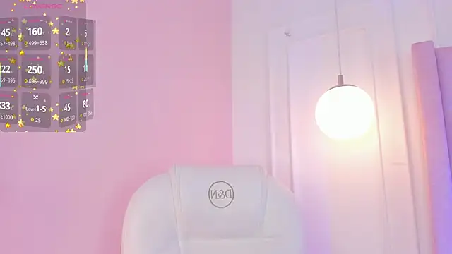 Lucy Vega online show from 01/12/26, 03:56