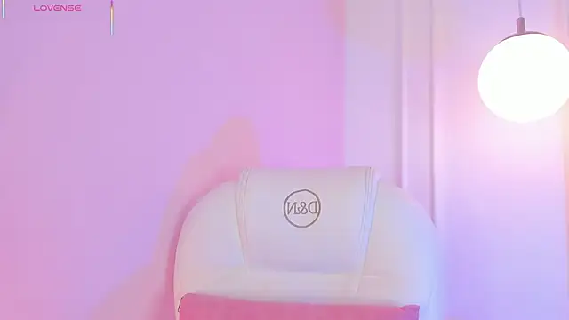 Lucy Vega online show from 01/19/26, 04:38