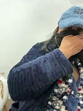 Jawahir-pretty-women online show from 12/17/25, 11:27