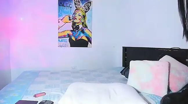 xhellend07x online show from 12/04/24, 07:45