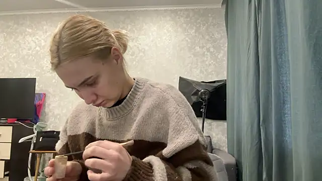 AnneBall online show from 01/10/25, 08:29