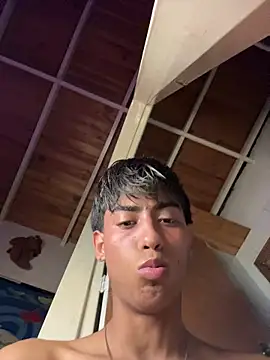 Mauuu18 online show from 05/16/26, 12:40