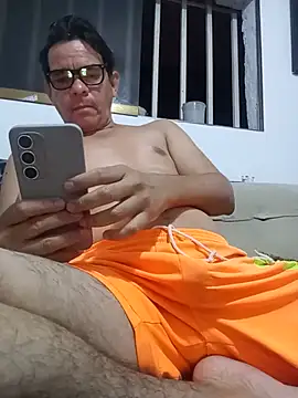 manuelmen211 online show from 07/28/26, 04:41