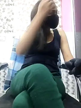 Kashish 18 online show from 02/14/25, 06:34