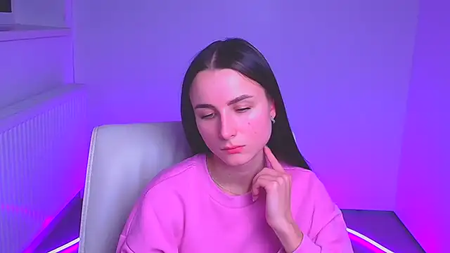 Eva Janee online show from 12/16/24, 03:32