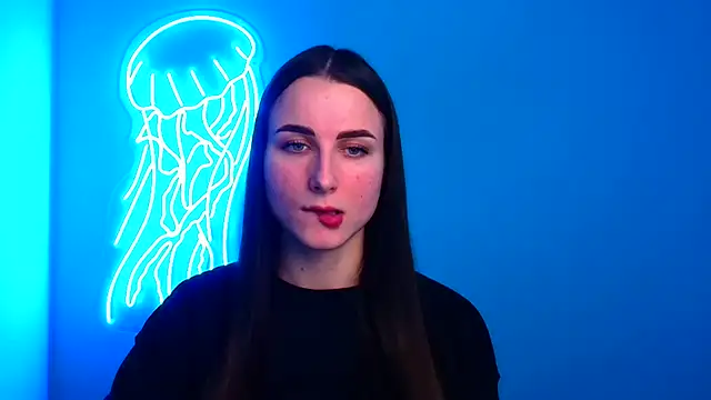 Eva Janee online show from 12/25/24, 12:15