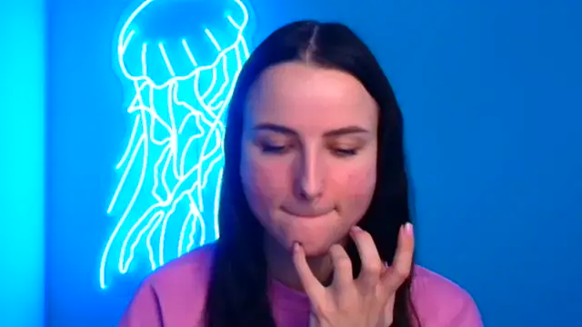 Eva Janee online show from 02/21/25, 10:39