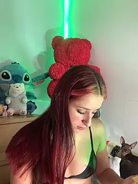 Snapshot of hannaa_brown chatting on 03/12/25, 06:33 hannaa brown online show from 03/12/25, 06:33